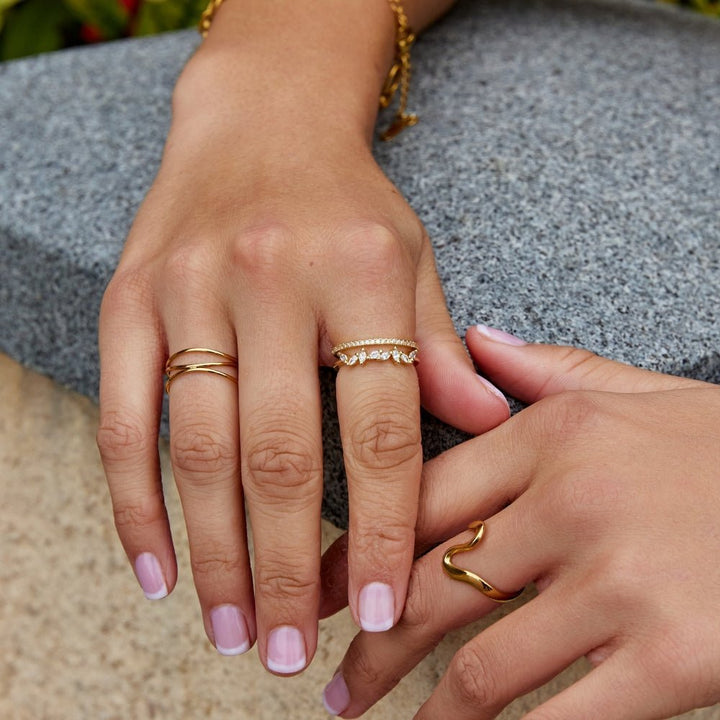 18K Gold Mia Crystal Ring - Harry & Olivia Birmingham