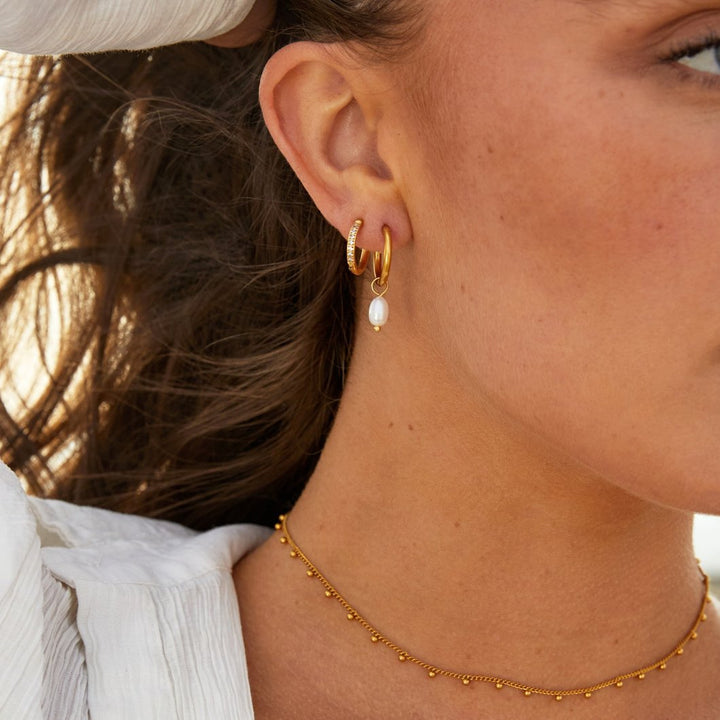 Freshwater Pearl Bella Hoop Earrings - Harry & Olivia Birmingham