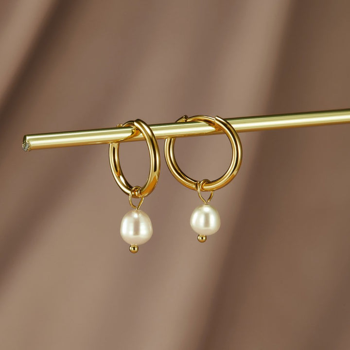 Freshwater Pearl Bella Hoop Earrings - Harry & Olivia Birmingham