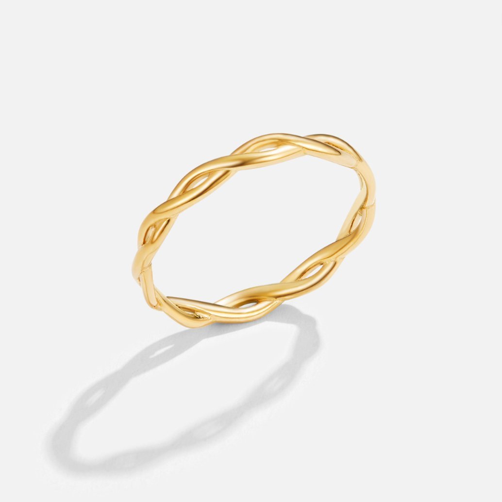 Infinity 18K Gold Twist Ring - Harry & Olivia Birmingham