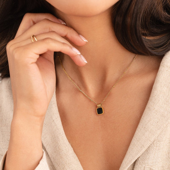 Lucia Black Pendant Necklace - Harry & Olivia Birmingham