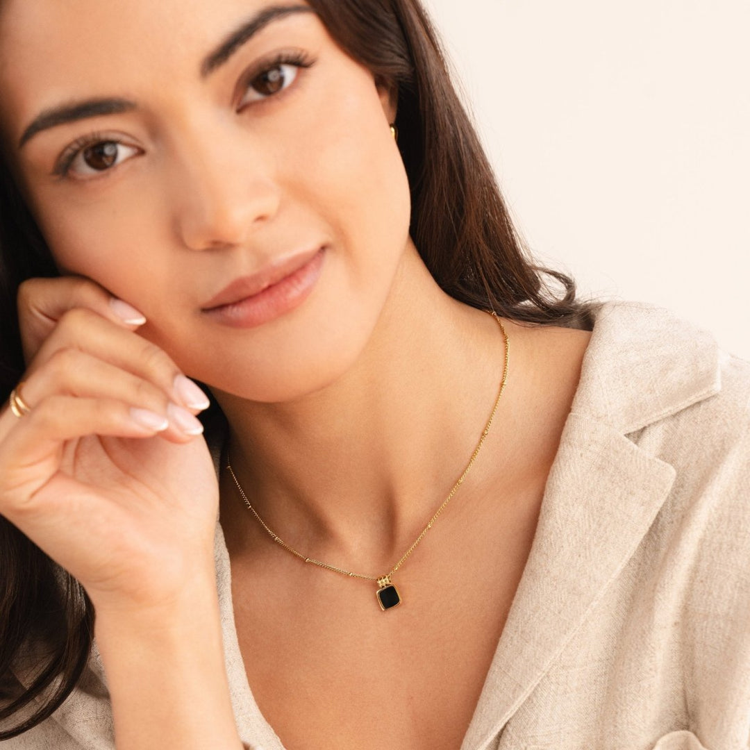 Lucia Black Pendant Necklace - Harry & Olivia Birmingham