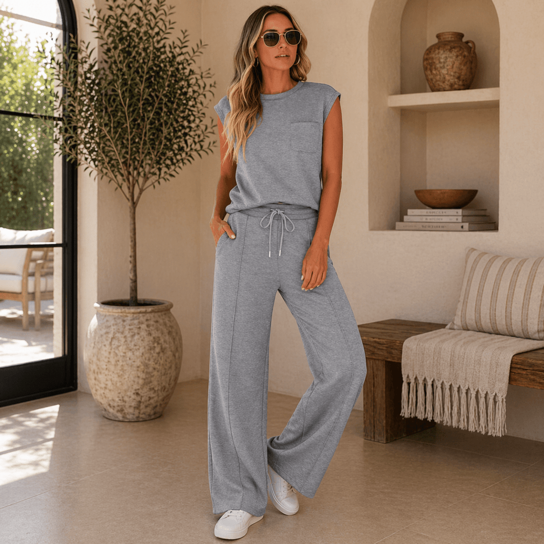 Sophia | Relaxed two-piece set - Harry & Olivia Birmingham