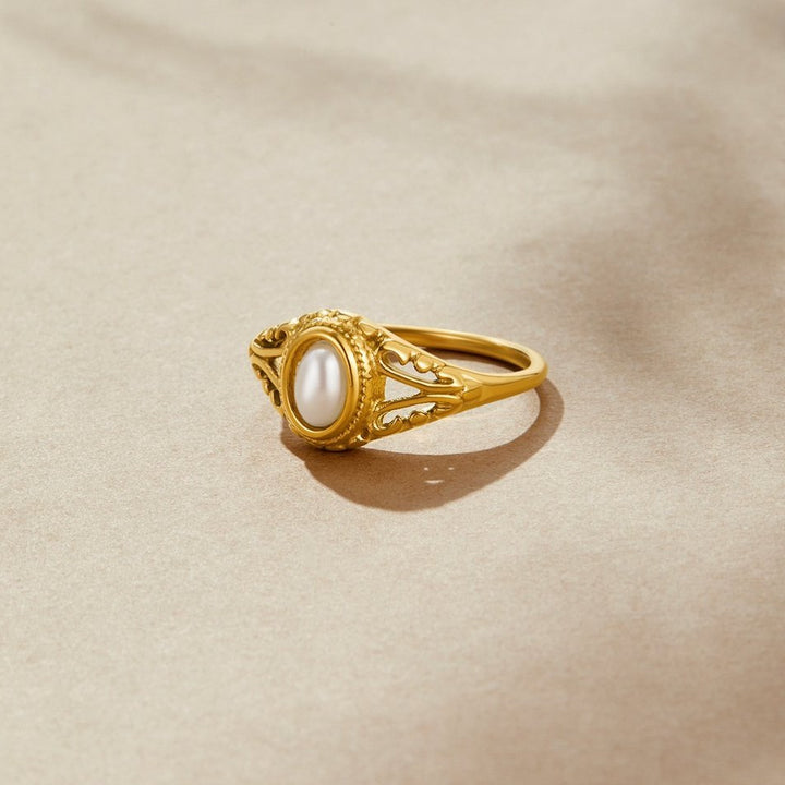Vintage Royal Pearl Ring - Harry & Olivia Birmingham