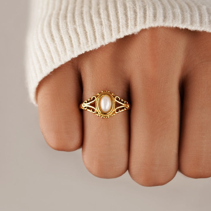 Vintage Royal Pearl Ring - Harry & Olivia Birmingham